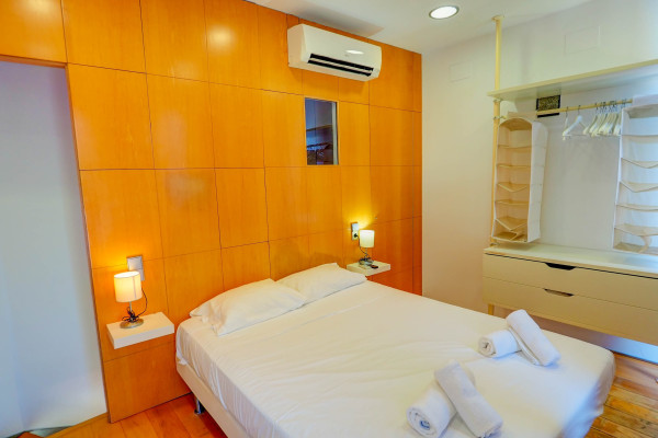  - Port Alegre Attic