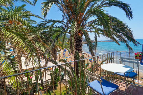 #17491 - Port Alegre Attic | Alquiler Vacacional | Hello Homes Sitges