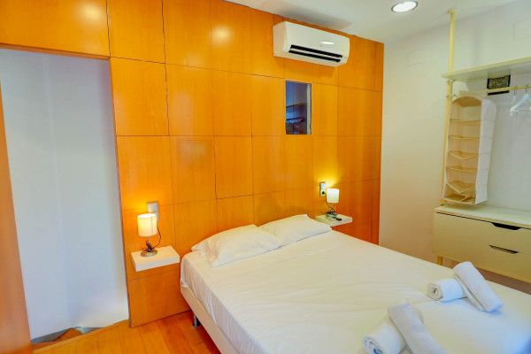 #17494 - Port Alegre Attic | Alquiler Vacacional | Hello Homes Sitges