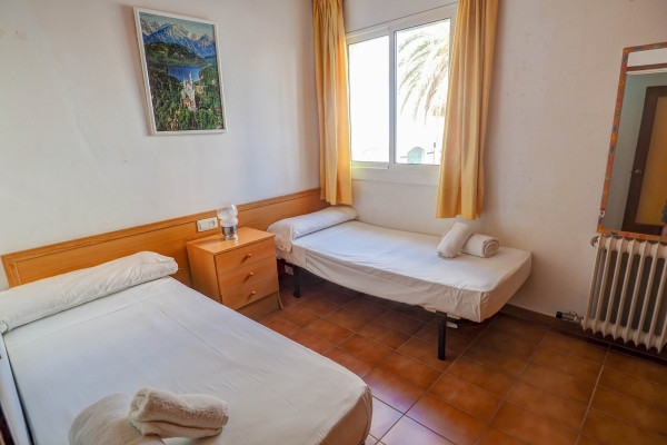 #17549 - Oasis Sinia | Lomavuokraus | Hello Homes Sitges