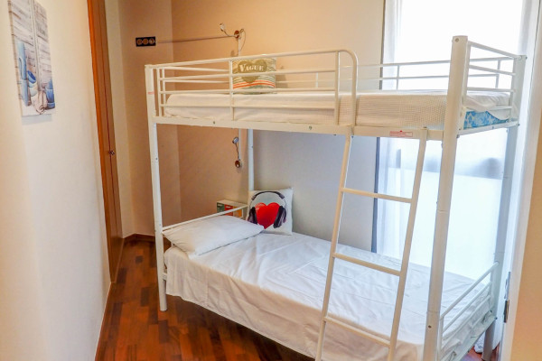  - Seaside April Apartment