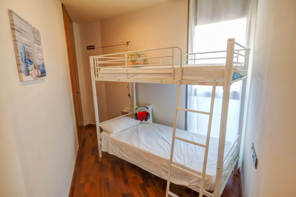  - Seaside April Apartment