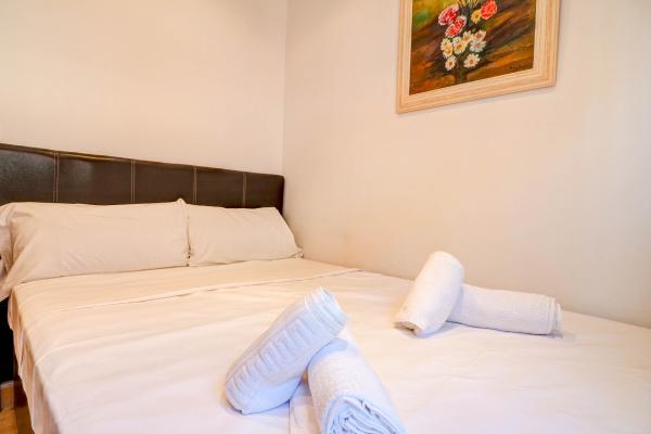 #17650 - Apartamento Casals | Holiday Rentals | Hello Homes Sitges