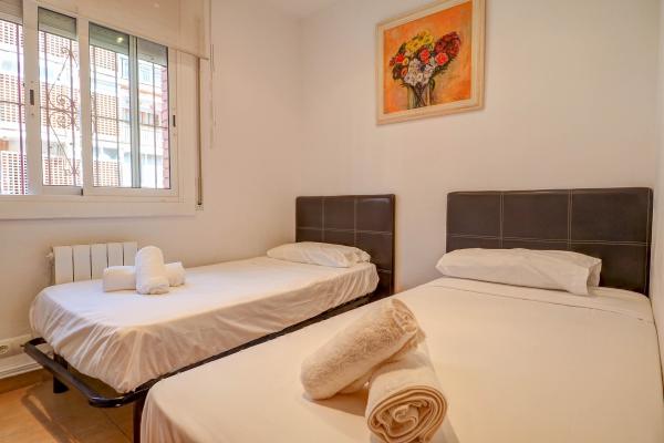 #17658 - Apartamento Casals | Holiday Rentals | Hello Homes Sitges