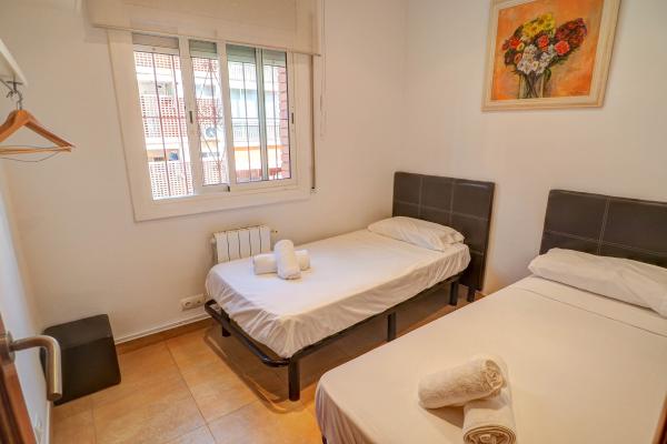 #17660 - Apartamento Casals | Holiday Rentals | Hello Homes Sitges