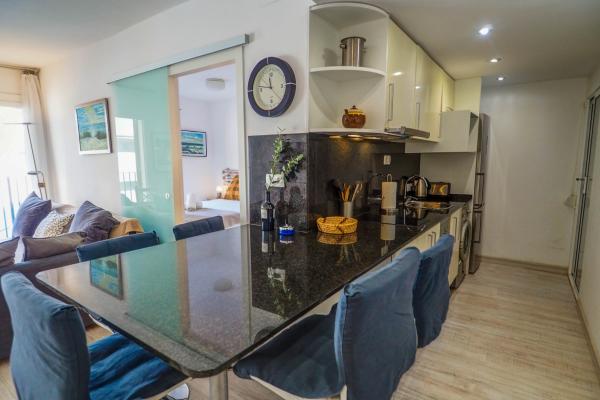#17784 - Bonaire Queens | Holiday Rentals | Hello Homes Sitges