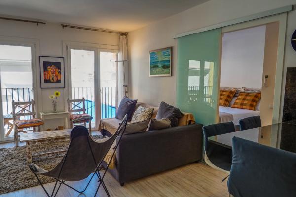#17791 - Bonaire Queens | Holiday Rentals | Hello Homes Sitges