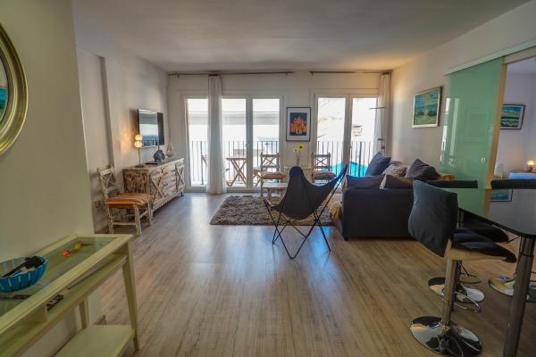 #17797 - Bonaire Queens | Holiday Rentals | Hello Homes Sitges