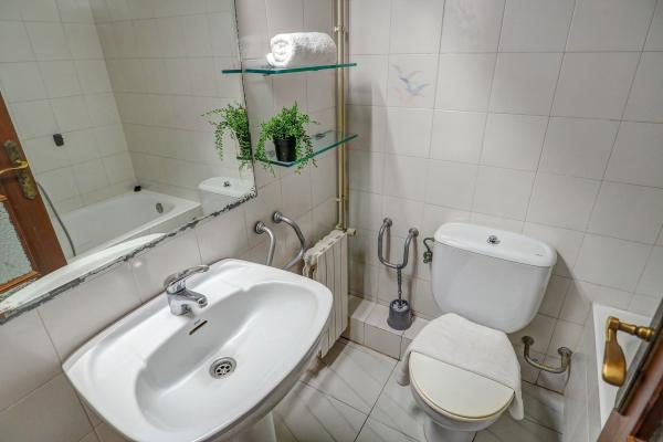 #17833 - Apartamento San Antonio | Lloguer Turístic | Hello Homes Sitges
