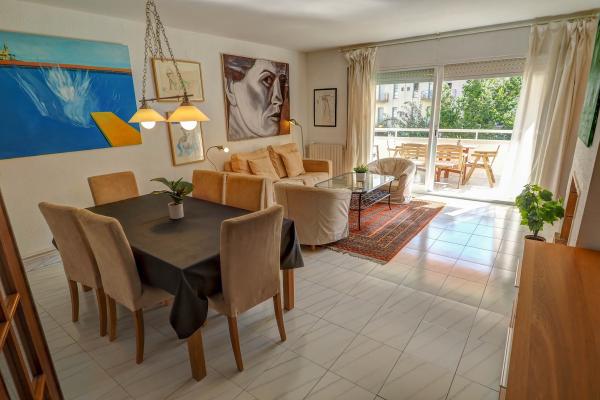 #17870 - Apartamento San Antonio | Lloguer Turístic | Hello Homes Sitges