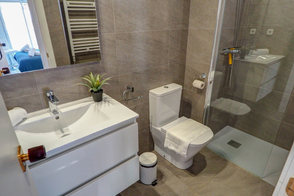 #17877 - White Penthouse | Holiday Rentals | Hello Homes Sitges