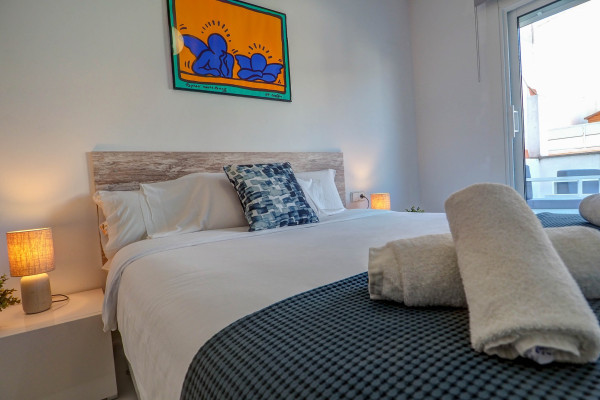 #17899 - White Penthouse | Holiday Rentals | Hello Homes Sitges