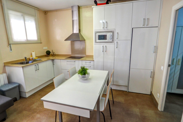 #17946 - Benet Apartment | Lomavuokraus | Hello Homes Sitges