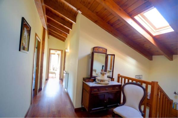 #18044 - Mountain Chalet | Ferieudlejning | Hello Homes Sitges
