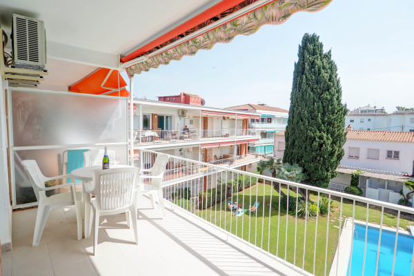 #20271 - Sitges with pool near beach | Ferieudlejning | Hello Homes Sitges