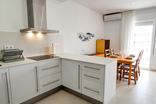 #20273 - Sitges with pool near beach | Ferieudlejning | Hello Homes Sitges