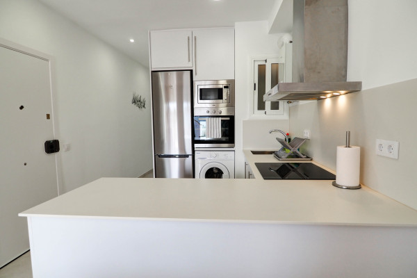 #20296 - Sitges with pool near beach | Ferieudlejning | Hello Homes Sitges