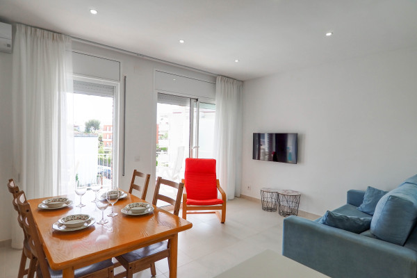 #20297 - Sitges with pool near beach | Lomavuokraus | Hello Homes Sitges