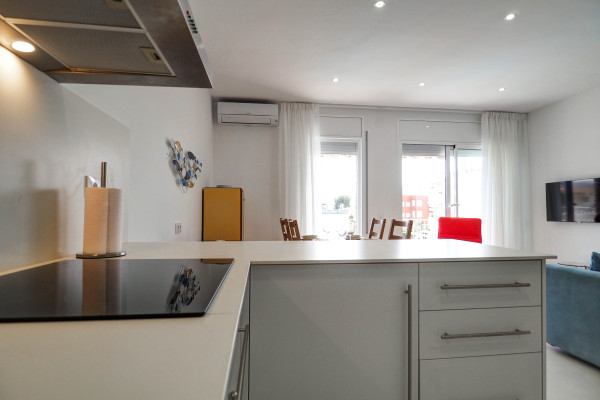 #20300 - Sitges with pool near beach | Ferieudlejning | Hello Homes Sitges