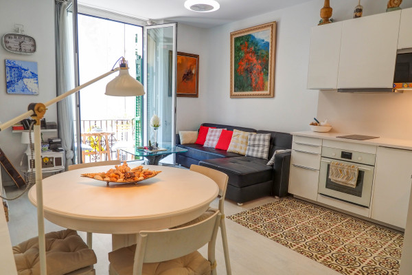 #20766 - Bartomeu Blanc | Holiday Rentals | Hello Homes Sitges