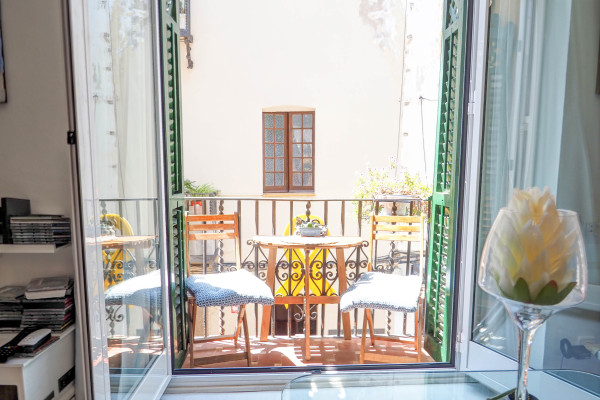 #20767 - Bartomeu Blanc | Holiday Rentals | Hello Homes Sitges