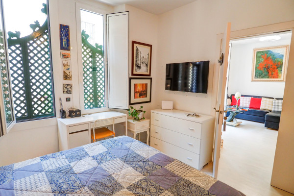 #20770 - Bartomeu Blanc | Holiday Rentals | Hello Homes Sitges
