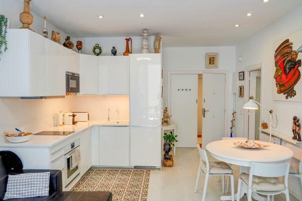 #20775 - Bartomeu Blanc | Holiday Rentals | Hello Homes Sitges