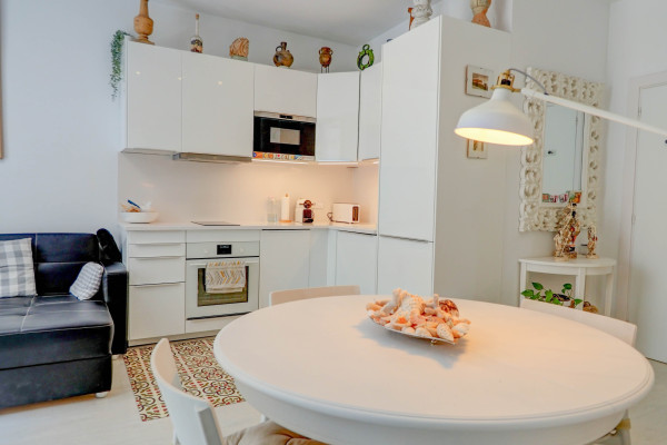 #20780 - Bartomeu Blanc | Holiday Rentals | Hello Homes Sitges