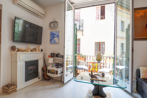 #20781 - Bartomeu Blanc | Holiday Rentals | Hello Homes Sitges