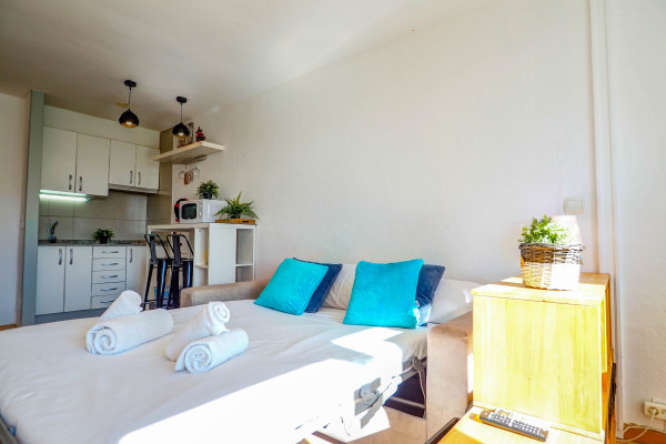 #26764 - The Blue Island Loft | Ferieudlejning | Hello Homes Sitges