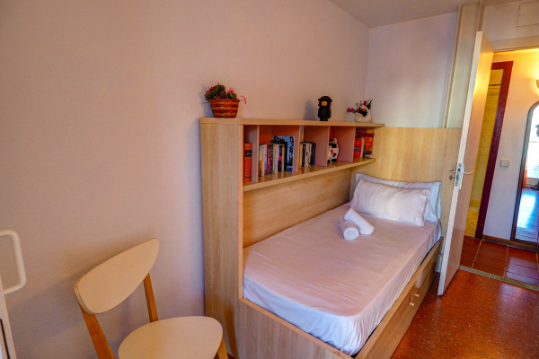 #26909 - Aquamarine Terrace Apartment | Holiday Rentals | Hello Homes Sitges