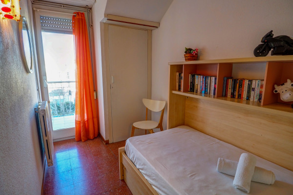 #26915 - Aquamarine Terrace Apartment | Holiday Rentals | Hello Homes Sitges