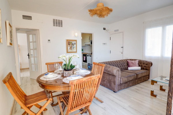 #27068 - Sea Balcony Apartment | Lomavuokraus | Hello Homes Sitges