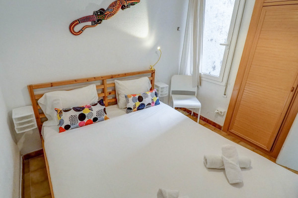 Modern, Well-Appointed Room