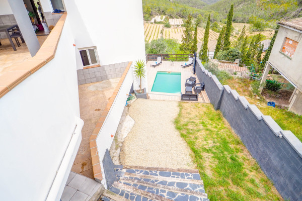 #27872 - Villa Papallona | Lomavuokraus | Hello Homes Sitges