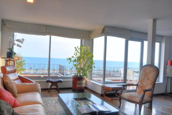 #2792 - AMAZING DUPLEX AIGUADOLC | Ferieudlejning | Hello Homes Sitges
