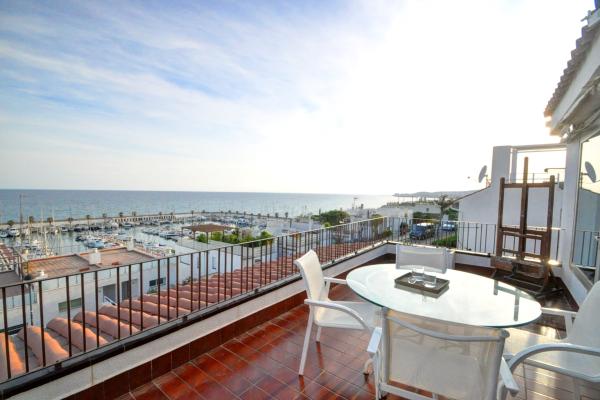 #2805 - AMAZING DUPLEX AIGUADOLC | Ferieudlejning | Hello Homes Sitges