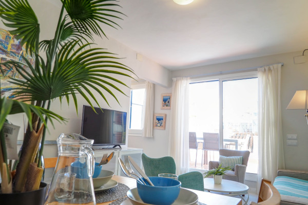 #28250 - Carreta Sea Views | Lomavuokraus | Hello Homes Sitges