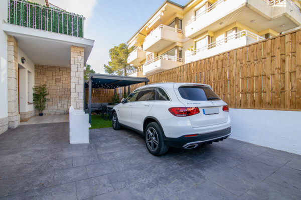 #29181 - Beach House Irina | Location de Vacances | Hello Homes Sitges