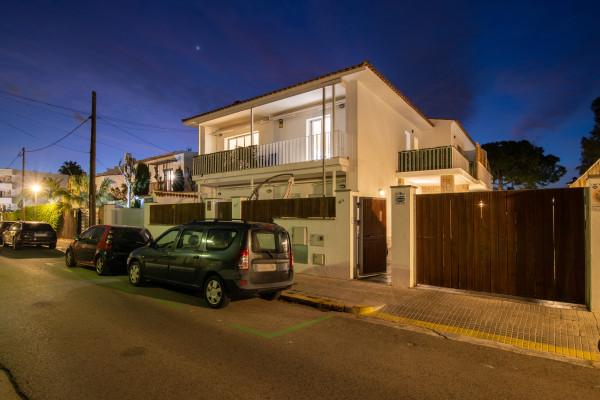 #29198 - Beach House Irina | Location de Vacances | Hello Homes Sitges