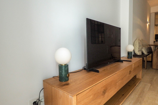 Modern, Well-Appointed Room