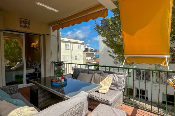  - Sausalito Apartment