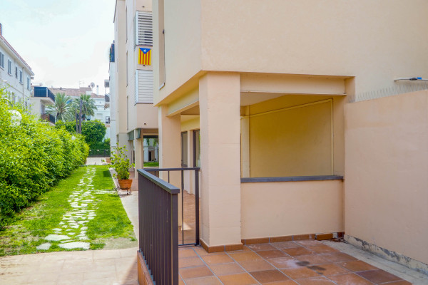 #29557 - Mimosa Beach | Saisonale Vermietungen | Hello Homes Sitges