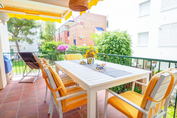 #29558 - Mimosa Beach | Saisonale Vermietungen | Hello Homes Sitges
