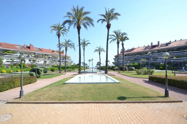 #2993 - THE PLANT APARTMENT | Аренда для отпуска | Hello Homes Sitges