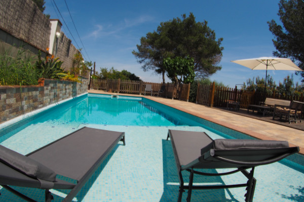 #30060 - Villa Can Xum | Holiday Rentals | Hello Homes Sitges