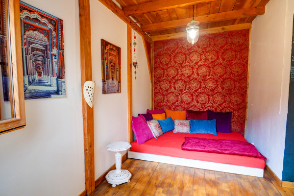 #30077 - Villa Can Xum | Holiday Rentals | Hello Homes Sitges
