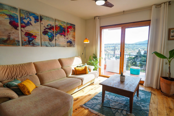 #30106 - Villa Can Xum | Holiday Rentals | Hello Homes Sitges