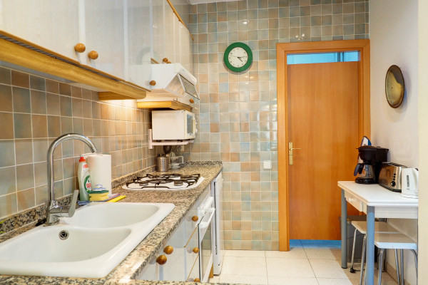 #30233 - Apartamento Burdeos | Affitto Vacanze | Hello Homes Sitges