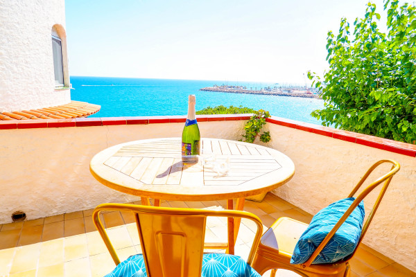 #30859 - Sea Balcony Apartment | Lloguers Temporada | Hello Homes Sitges